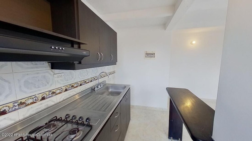 Imagen 15 de 16 de Vendo Apartamento En Pajarito(medellin) C.m 23-549