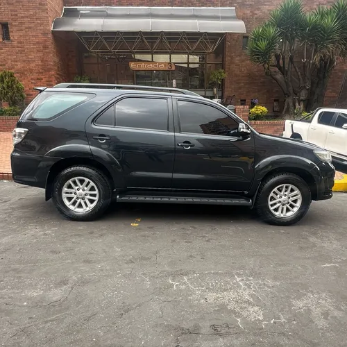Toyota Fortuner 2.7l 4x2
