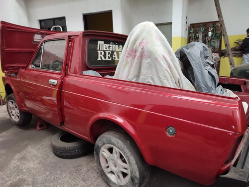 Imagem 1 de 5 de Fiat Pick Up 147