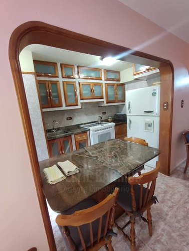 En Venta Apartamento Piso Bajo San Antonio De Los Altos-el Picacho-el Trébol I Remodelado 120 M2 4/2/1