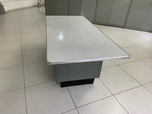 Mesa 1,90x90x80 Em Aço Conforme Fotos Marca Mojiano (Usado)