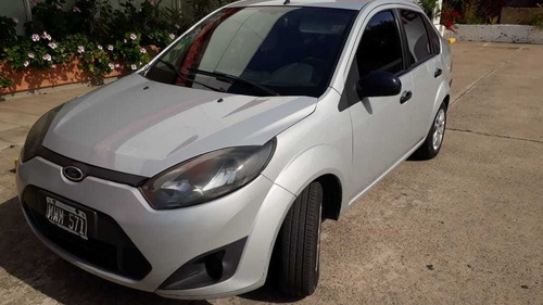 Ford Fiesta Max Max One
