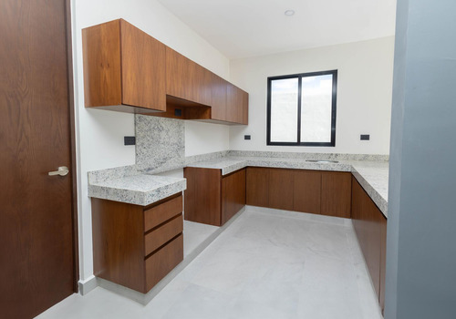 Casa En Venta Merida En Privada Conkal, Mod. Dom, Entrega Inmediata.