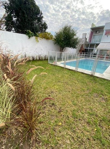 Imagen 28 de 30 de Casa Venta 3 Dormitorios ,3 Baños Y Pileta - Terreno 10 X 30 Mts - 300 Mts 2- San Carlos