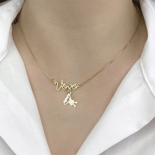 Colar Personalizado Vovó Com Um Pingente De Neta Cor Dourado