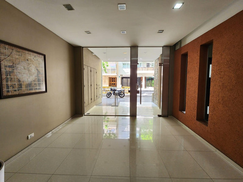 Venta. Departamento En Duplex 2 Ambientes Divisibles Como 3 Ambientes. Caballito. Financiacion