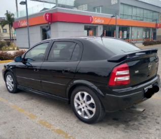 Imagen 4 de 15 de Chevrolet Astra 2.0 Gls 2010