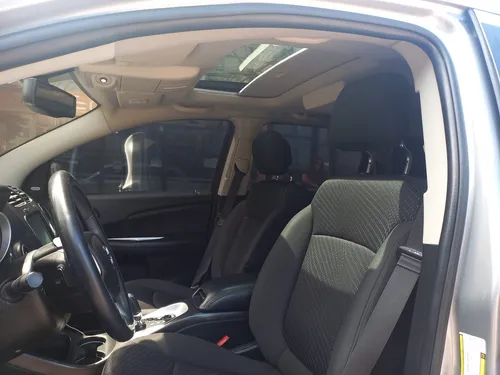 Dodge Journey 2.4 Sxt Fl Aut 7 PASAJEROS