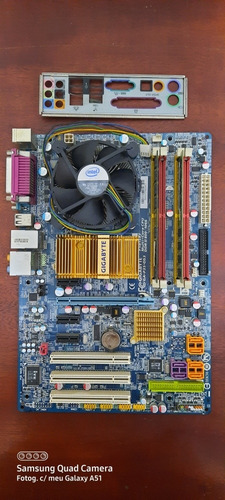 Kit Placa Mãe 775 + Intel Dual Core 2 Duo 2.4 + 4 Gb Ddr2