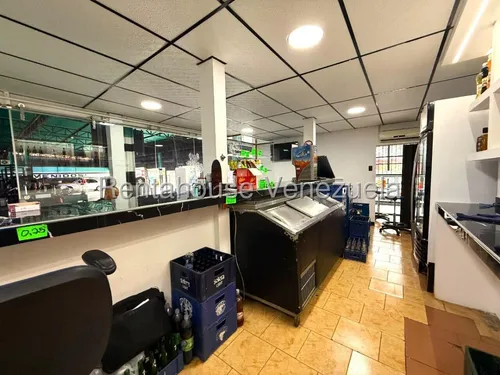 Oportunidad Única: Fondo De Comercio En Venta - Autolavado Y Sport Bar En Maracay . Ljsa 25-22591