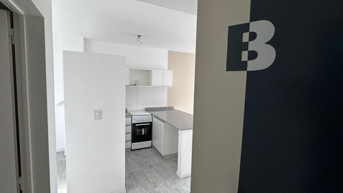 Venta Departamento De 1 Ambiente Divisible Apto Credito - San Cristobal