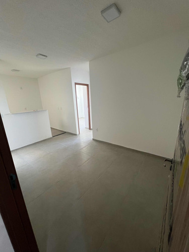 Apartamento Novíssimo, Com Área Privativa Em Parnamirim/rn