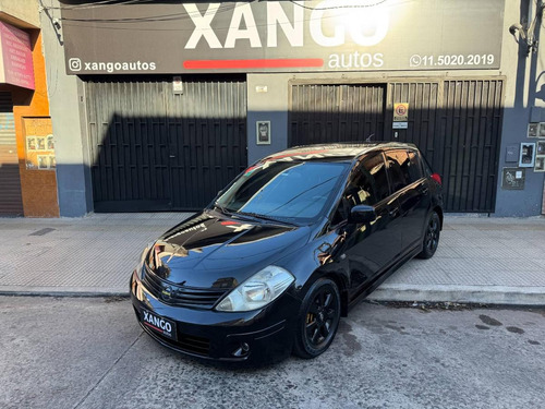 Nissan Tiida 1.8 Acenta