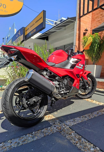 Imagem 6 de 8 de Ninja 400