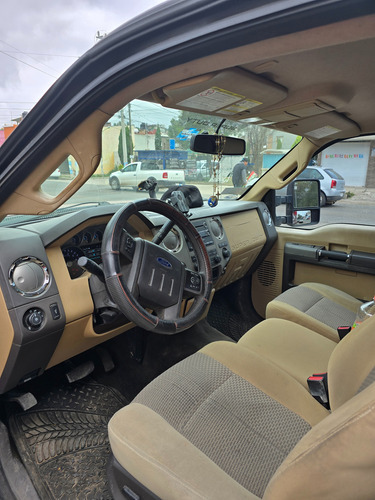 Ford F-250 6.2L Super Duty Crew Cabina gasolina 4x4 At