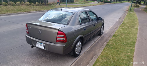 Chevrolet Astra 2.0 5p Básico M Mt