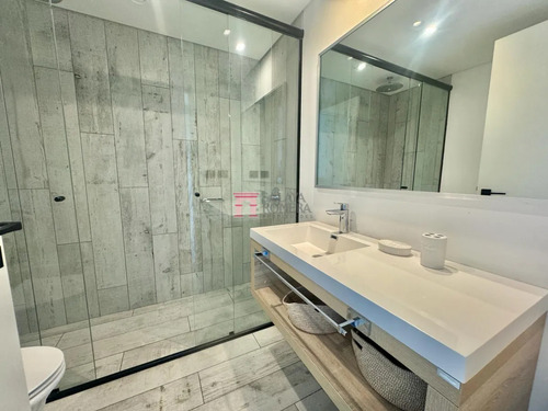 Venta- Surfside - Loft , Playa Brava , Punta Del Este Sap6036526