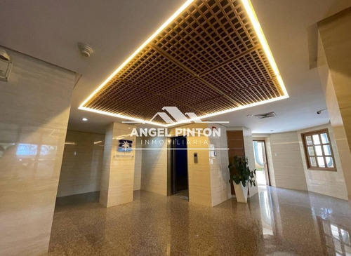 Apartamento En Venta En Av El Milagro Maracaibo Api 7114