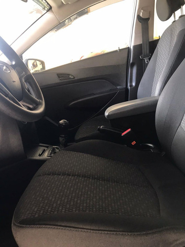 Imagem 12 de 14 de Hyundai Hb20 1.0 Comfort Flex Manual