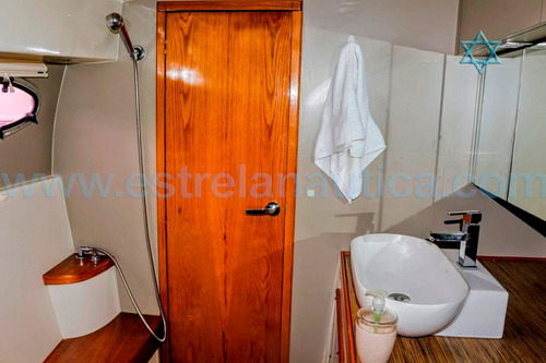 Imagem 5 de 5 de Lancha Catamarã 36,8 Barco Iate N Intermarine Azimut Focker