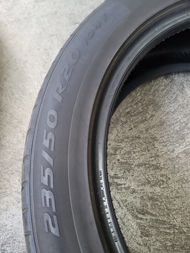 Dois Pneus Pirelli 235/50 R20 104y P Zero Usados (Usado)
