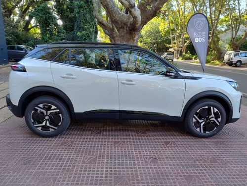 Peugeot 2008 1.0T Gt