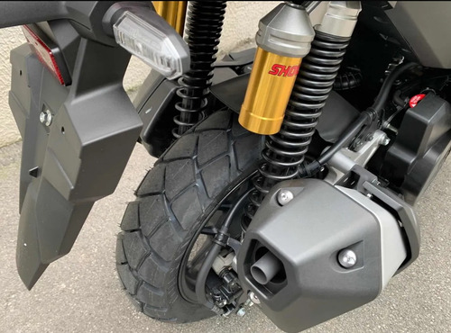 Imagem 5 de 7 de Honda Adv150