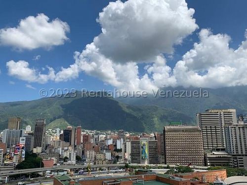 Apartamento En Venta En Colinas De Bello Monte #24-8505 Josmary Sanjuan