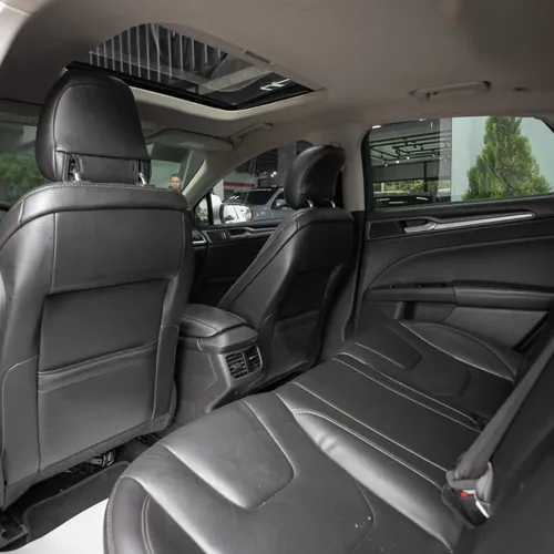 Ford Fusion Titanium 2.0