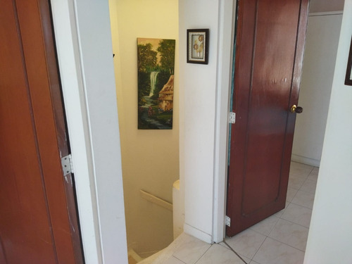 Imagen 13 de 25 de Hermosa Casa, Excelente Ubicacion La Marsella. Precio Negociable!!!