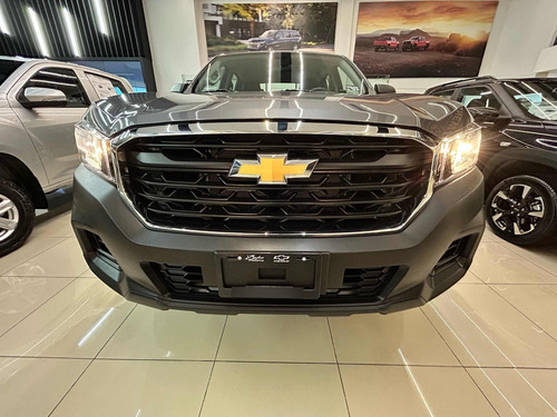 Chevrolet S-10 Doble cabina 4 × 2