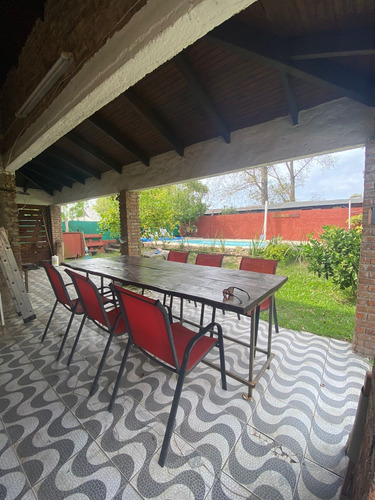 Vendo Casa Con Piscina, Jardín, Fondo 3dorm Las Toscas Sur