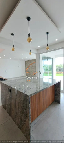 Casa En Lomas De Cocoyoc Morelos