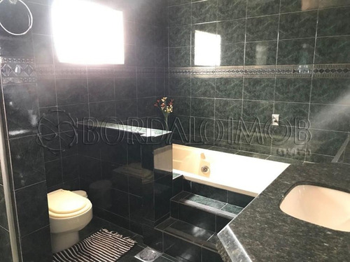 Imagem 19 de 30 de Arniqueiras Casa Com 600m² De Área Construída, 3 Quartos Sendo Todos Suítes + Área De Lazer Completa! Estuda Permuta E Aceita Carro. - Villa132429