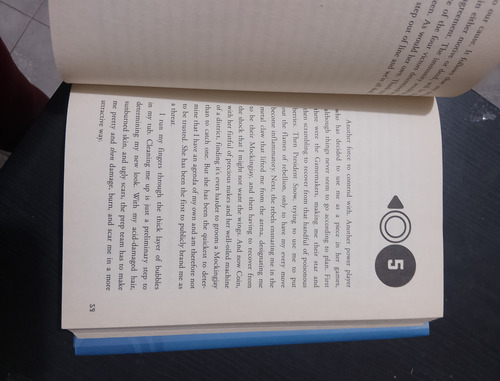 Mockingjay, Suzanne Collins, 9780439023511