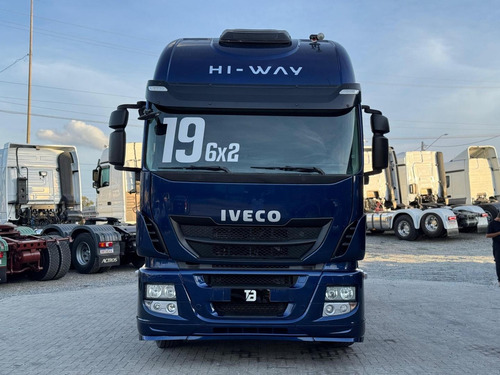 Iveco Stralis Hi-way 440 Ano 2019 6x2 Susp.molas