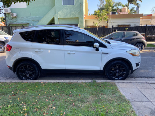 Ford Kuga 2.5 Titanium At 4x4 L (ku02)