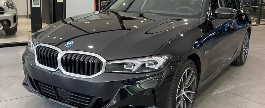 Nuevo Bmw 330e 0km - Natalio Automotores