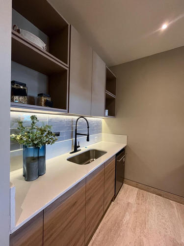 Departamento En Venta, En Cancun, Zona Centro, Sm 13