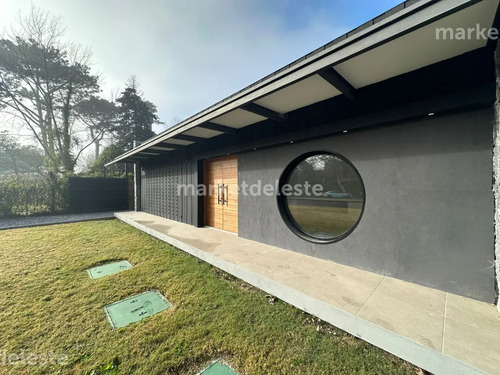 Casa En El Golf - A Estrenar