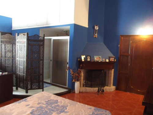 Venta Casa Tres Dormitorios Lomas De Solymar, Piscina, Barbacoa