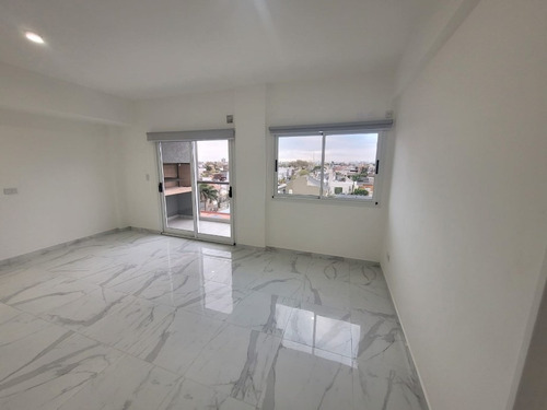 Imagen 11 de 14 de Departamento En Venta En Lanus Oeste