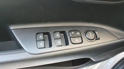 Imagen 8 de 14 de Kia Rio Sx At 1.6 Sc (linea 2023)