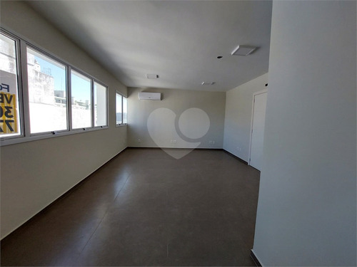 Imagem 4 de 20 de Sala Comercial De 32m² Com Vaga No Menino Deus - Reo680684