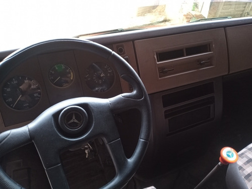 Imagem 12 de 15 de Mercedes Benz 912