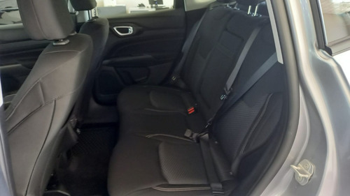 Jeep Compass Sport