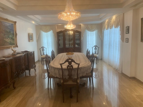 Imagen 9 de 25 de Vendo Casa 770m2 8h/7b/7pe Caurimare