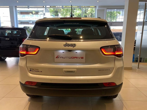 Imagen 9 de 25 de Jeep Compass H