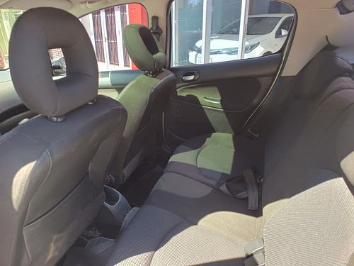Peugeot 207 Compact 1.6 Xt