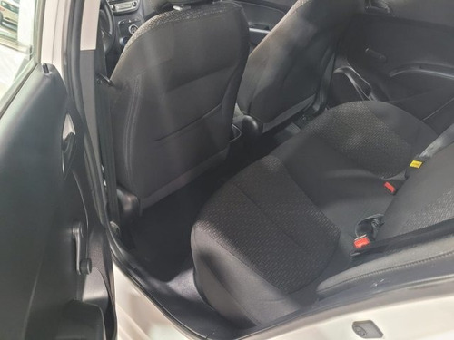 Imagem 8 de 11 de Hb20 1.0 Comfort 12v Flex 4p Manual